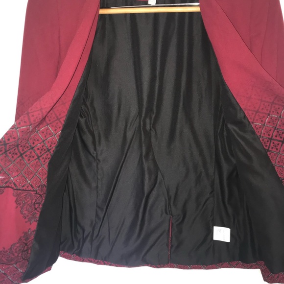 SILENCE + NOISE Burgundy Blazer Women’s Size Small - Picture 3 of 6